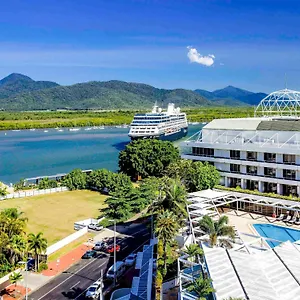 Pullman Reef Casino 5* Cairns
