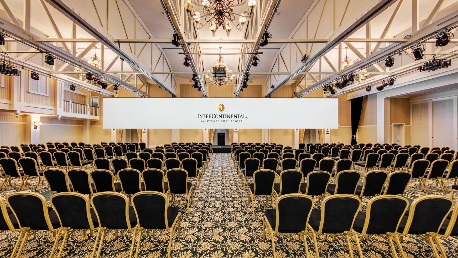 Intercontinental Sanctuary Cove Resort By Ihg Gold Coast